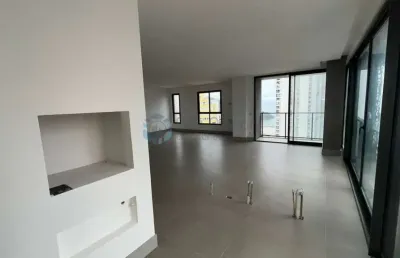 Apartamento à venda no bairro pioneiros - balneário camboriú/sc
