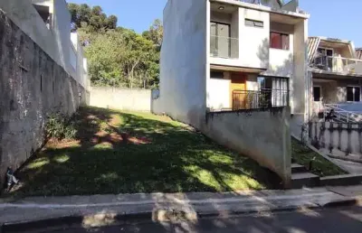 Terreno à venda em condomínio fechado no centro de piraquara