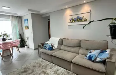 Apartamento à venda no bacacheri com 3 quartos, suíte e mobiliado.