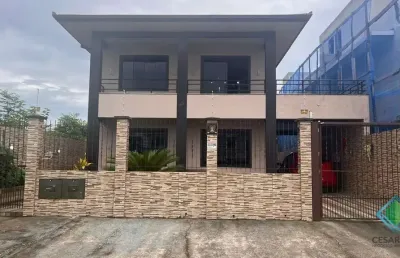 Casa com 4 quartos à venda na rua dália rosa, 42, forquilhas, são josé, 207 m2 por r$ 980.000
