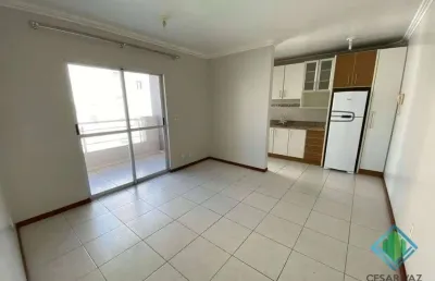 Apartamento com 2 quartos à venda na rua kurt rantour, 330, capoeiras, florianópolis, 60 m2 por r$ 450.000