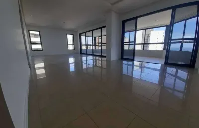 Apartamento com 4 quartos à venda na Rua Doutor Américo Silva, Barra, Salvador
