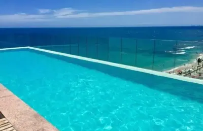 Apt. 1/4 com 49m no edf. expresso 2222 com vista mar!