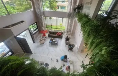 Casa itaigara 400m 3 suítes e 3 salas em terreno com 900m. perfeita!
