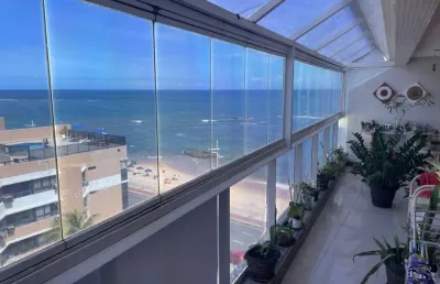 Cobertura 2 suítes na pituba com piscina frente mar