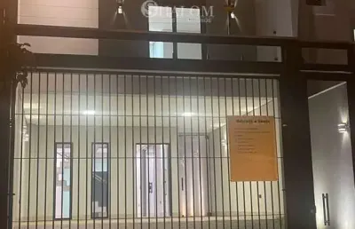 Sobrado à venda em maringá, jardim itália ii, com 3 quartos, com 230 m²