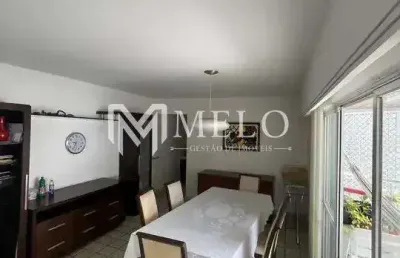 Oportunidade em espinheiro: 160m², 04qts, 01suite, 01vaga.