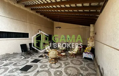 Vendo excelente casa na quadra 48, do setor leste do gama-df
