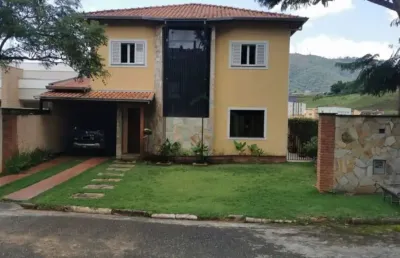Casa em condomínio fechado com 4 quartos à venda no Condomínio Pitangueiras, Poços de Caldas 