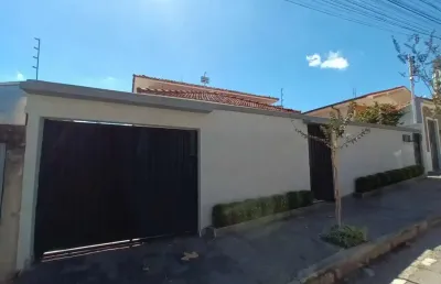 Casa com 4 quartos à venda no Jardim Quisisana, Poços de Caldas 