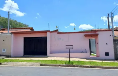 Casa com 2 quartos à venda no Loteamento Residencial Tiradentes, Poços de Caldas 