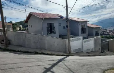 Casa com 2 quartos à venda no Estância São José, Poços de Caldas 