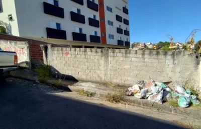 Terreno à venda no Parque Vivaldi Leite Ribeiro, Poços de Caldas 