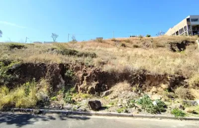 Terreno à venda no Jardim Bandeirantes, Poços de Caldas 