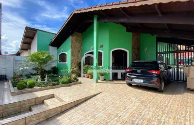 Casa com 3 dormitórios à venda, 180 m² por r$ 900.000,00 - centro - peruíbe/sp