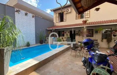 Casa com 6 dormitórios à venda, 300 m² por r$ 1.300.000,00 - centro - peruíbe/sp