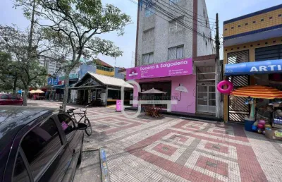 Apartamento com 2 dormitórios à venda, 60 m² por r$ 300.000,00 - centro - peruíbe/sp