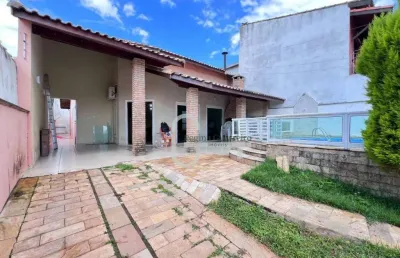 Casa com 3 dormitórios à venda, 156 m² por r$ 650.000,00 - jardim marcia - peruíbe/sp