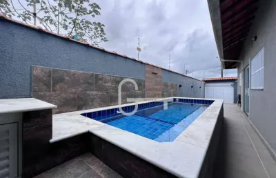 Casa a venda com 3 dormitórios no bairro cidade nova peruíbe.
