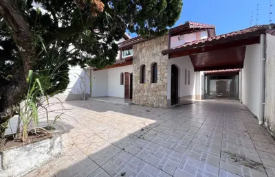 Casa com 4 dormitórios à venda, 260 m² por r$ 640.000,00 - centro - peruíbe/sp