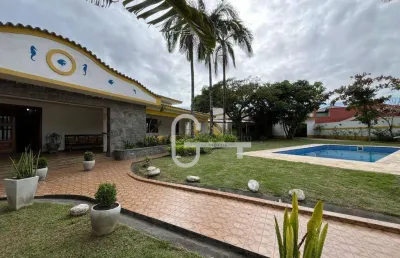 Casa com 5 dormitórios à venda, 511 m² por r$ 2.190.000,00 - centro - peruíbe/sp