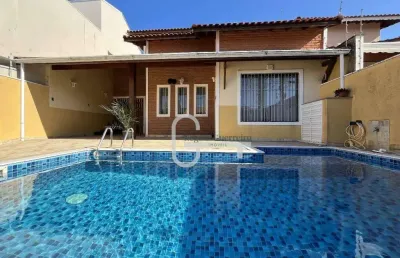 Casa com 3 dormitórios à venda, 186 m² por r$ 680.000,00 - jardim casablanca - peruíbe/sp