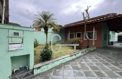 Casa com 5 dormitórios à venda, 249 m² por r$ 645.000,00 - centro - peruíbe/sp