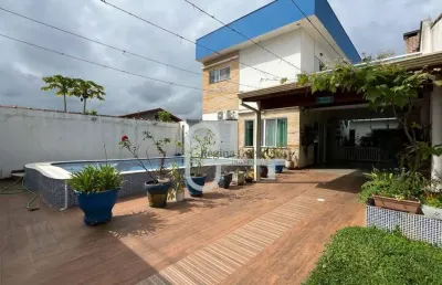 Casa com 3 dormitórios à venda, 160 m² por r$ 750.000,00 - jd marcia ii - peruíbe/sp