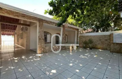 Casa com 3 dormitórios à venda, 231 m² por r$ 780.000,00 - centro - peruíbe/sp