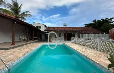 Casa com 6 dormitórios à venda, 369 m² por r$ 1.200.000,00 - jardim marcia i - peruíbe/sp