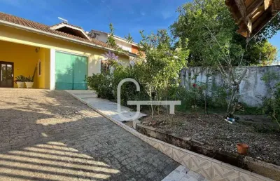 Casa com 3 dormitórios à venda, 160 m² por r$ 750.000,00 - centro - peruíbe/sp