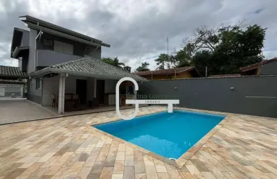 Casa com 4 dormitórios à venda, 195 m² por r$ 750.000,00 - centro - peruíbe/sp