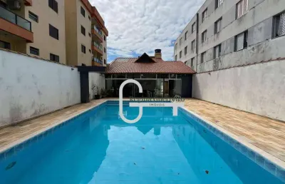 Casa com 3 dormitórios à venda, 225 m² por r$ 760.000,00 - centro - peruíbe/sp
