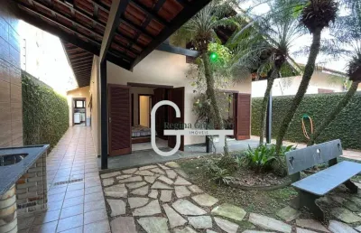 Casa com 3 dormitórios à venda, 261 m² por r$ 1.400.000,00 - centro - peruíbe/sp