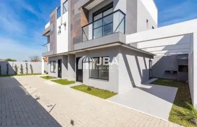 Sobrado triplex com terraço, em condomínio próximo ao detran do hauer