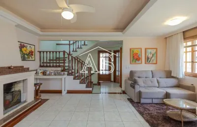 Casa com 3 quartos à venda na rua oito de julho, 75, jardim botânico, porto alegre, 347 m2 por r$ 1.680.000