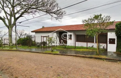 Casa com 5 quartos à venda na rua pareci, 495, vila assunção, porto alegre, 570 m2 por r$ 1.500.000