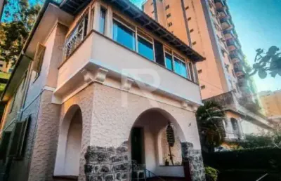 Casa com 4 quartos à venda na rua fagundes varela, ingá, niterói, 300 m2 por r$ 850.000