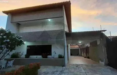 Casa para vender com 4 quartos 2 suítes no bairro coroa do meio em aracaju