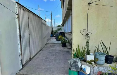 Casa para vender com 4 quartos 2 suítes no bairro luzia em aracaju