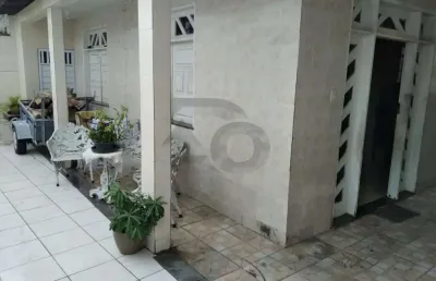 Casa para vender com 3 quartos 3 suítes no bairro farolândia em aracaju