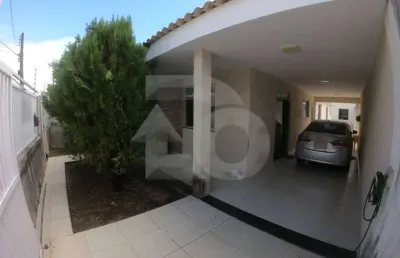 Casa para vender com 3 quartos 1 suíte no bairro suíssa em aracaju