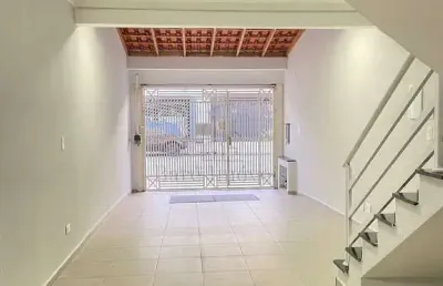 Casa com 2 quartos à venda na Rua Trindade, Jardim das Maravilhas, Santo André