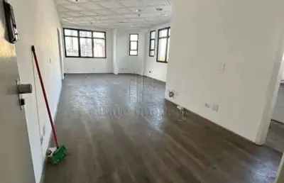 Sala comercial com 1 sala para alugar na Avenida Dom Pedro II, Campestre, Santo André