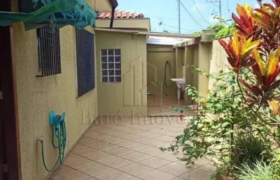 Casa térrea de esquina no jardim stella, santo andré