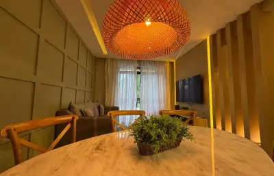 L# oportunidade única: apartamento finamente mobiliado a poucos metros da praia