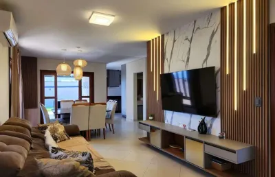 Venda de sobrado de alto padrão com 3 suítes, área gourmet e quintal no condomínio residencial real park, sumaré/sp