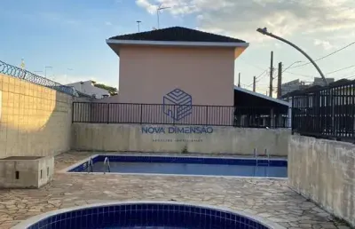 Casa à venda em condomínio fechado - completa e pronta para morar