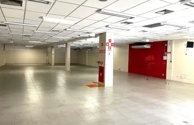 Comercial de alto padrão em condomínio para locação em salvador-ba, nova brasília de itapuã: 2 salas, 2 banheiros, 7 vagas, 500m².