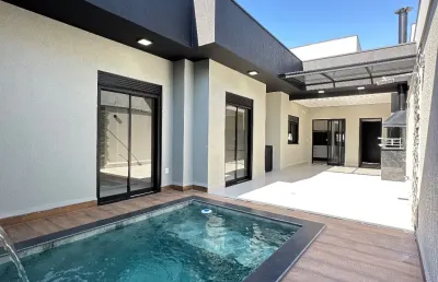 Linda casa com piscina no cond. mantova - indaiatuba/sp